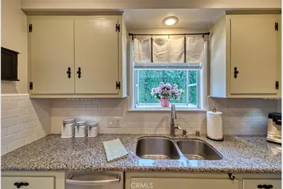 430 N Canyon Boulevard, Monrovia, CA 91016 - Photo 10