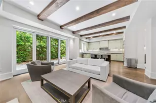 823 S Bundy Dr, Los Angeles, CA 90049 - Photo 18