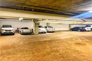 801 S Grand Ave, Los Angeles, CA 90017 - Photo 12