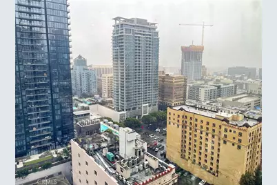 801 S Grand Avenue #1608, Los Angeles, CA 90017 - Photo 14