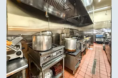 8921 Valley Boulevard, Rosemead, CA 91770 - Photo 10