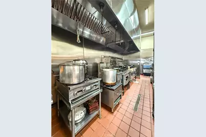 8921 Valley Boulevard, Rosemead, CA 91770 - Photo 14