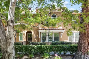 453 N Altadena Dr, Pasadena, CA 91107 - Photo 1