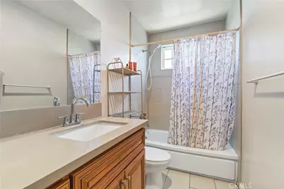 1052 Elm Avenue, Glendale, CA 91201 - Photo 6