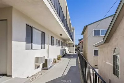 1052 Elm Avenue, Glendale, CA 91201 - Photo 34