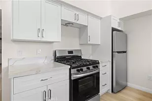 1818 S Norton Ave, Los Angeles, CA 90018 - Photo 8