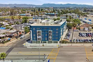 1818 S Norton Ave, Los Angeles, CA 90018 - Photo 10