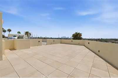 1818 S Norton Avenue #201, Los Angeles, CA 90018 - Photo 16