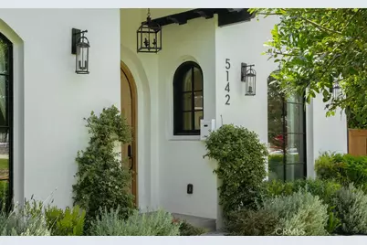 5142 Brynhurst Avenue, Los Angeles, CA 90043 - Photo 2