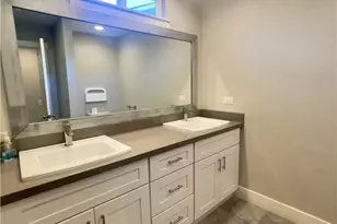 8317 Keyesport Way, Citrus Heights, CA 95610 - Photo 12