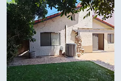 2682 34th Street, Santa Monica, CA 90405 - Photo 18