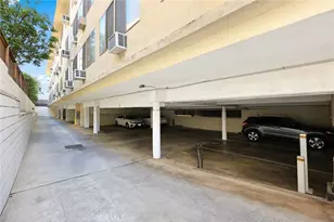 160 S Michigan Ave, Pasadena, CA 91106 - Photo 14