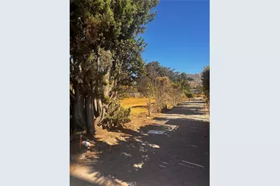 1201 E Altadena Drive, Altadena, CA 91001 - Photo 1