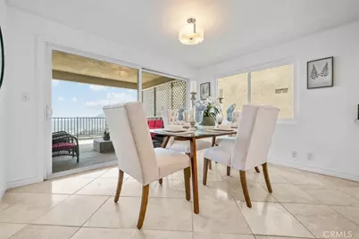 2102 La Canada Crest Drive #B, La Canada Flintridge, CA 91011 - Photo 8