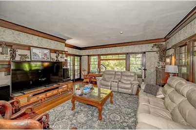 481 W Highland Avenue, Sierra Madre, CA 91024 - Photo 14