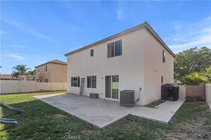 7024 Crest, Riverside, CA 92503 - Photo 24