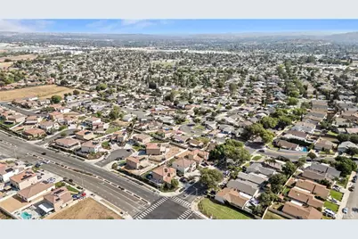 7024 Crest, Riverside, CA 92503 - Photo 6