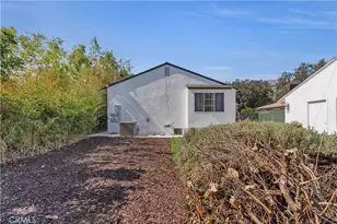 2834 E Orange Grove, Pasadena, CA 91107 - Photo 58