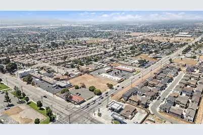 3553 E Highland Avenue, Highland, CA 92346 - Photo 6