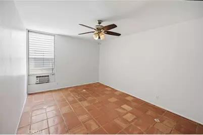 425 S Kenmore #206, Los Angeles, CA 90020 - Photo 10