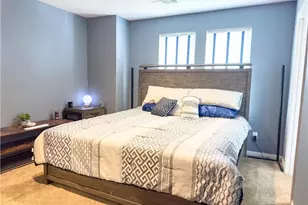 14124 W Pine Ln, Van Nuys, CA 91405 - Photo 12