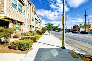 14124 W Pine Ln, Van Nuys, CA 91405 - Photo 2