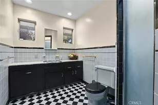 1127 W Foothill Blvd, Arcadia, CA 91006 - Photo 24