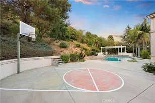 2832 Oak Knoll Dr, Diamond Bar, CA 91765 - Photo 46