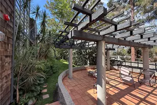 3884 Fredonia Dr, Los Angeles, CA 90068 - Photo 24