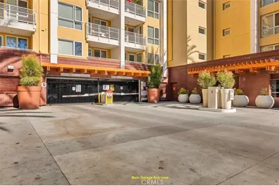 21301 Erwin Street #516, Woodland Hills, CA 91367 - Photo 24