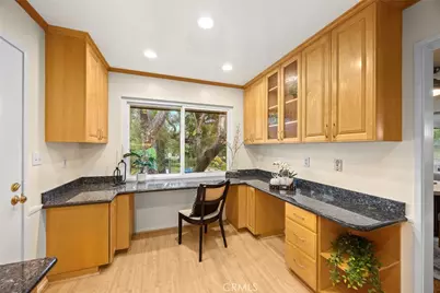 924 S Orange Grove #D, Pasadena, CA 91105 - Photo 12