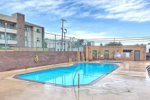 460 Oak St, Glendale, CA 91204 - Photo 24