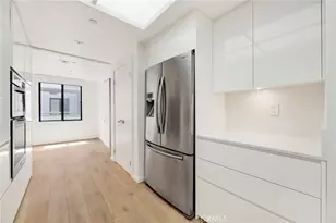 150 Ocean Park, Santa Monica, CA 90405 - Photo 10