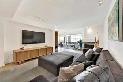 150 Ocean Park #520, Santa Monica, CA 90405 - Photo 2