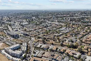 4015 Palmwood Dr, Los Angeles, CA 90008 - Photo 36