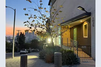 1025 White Knoll, Los Angeles, CA 90012 - Photo 2
