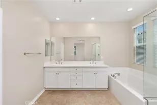 28365 Vela, Valencia, CA 91354 - Photo 12