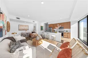 709 E Walnut Street, Pasadena, CA 91101 - Photo 2