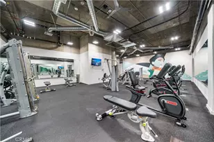 709 E Walnut Street, Pasadena, CA 91101 - Photo 40