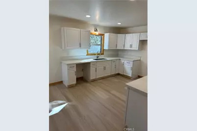 501 Bernhardt, Big Bear City, CA 92314 - Photo 4