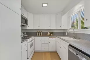 438 Crestview, Monrovia, CA 91016 - Photo 18