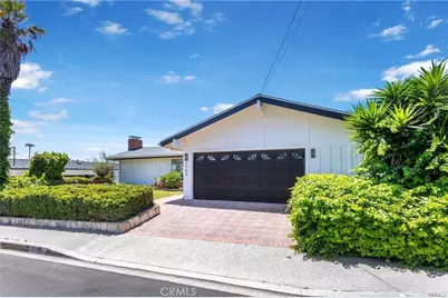 2145 McRae Drive, San Pedro, CA 90732 - Photo 2