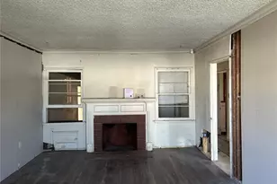 3000 W 84th St, Inglewood, CA 90305 - Photo 4