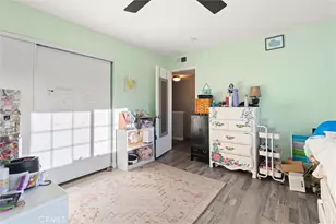 1929 Glenoaks, San Fernando, CA 91340 - Photo 26