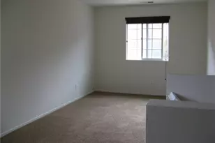 12022 Loyola Ct, Fontana, CA 92337 - Photo 10