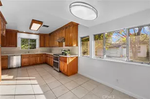 2976 Lombardy Rd, Pasadena, CA 91107 - Photo 14