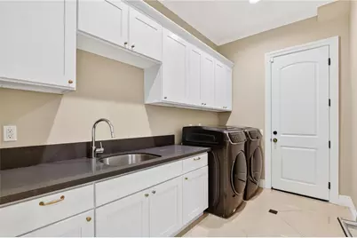 9429 La Rosa Drive, Temple City, CA 91780 - Photo 22