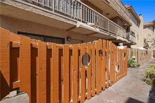 10687 Wilkins Ave, Los Angeles, CA 90024 - Photo 18