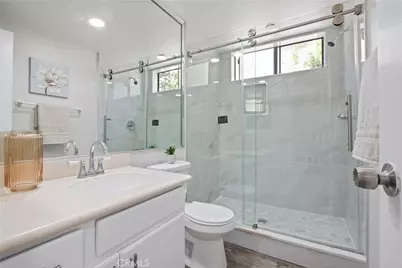 10687 Wilkins Avenue #1, Los Angeles, CA 90024 - Photo 14