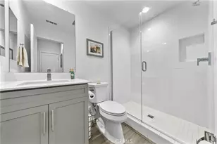 2560 Valentina Wy, Commerce, CA 90040 - Photo 10